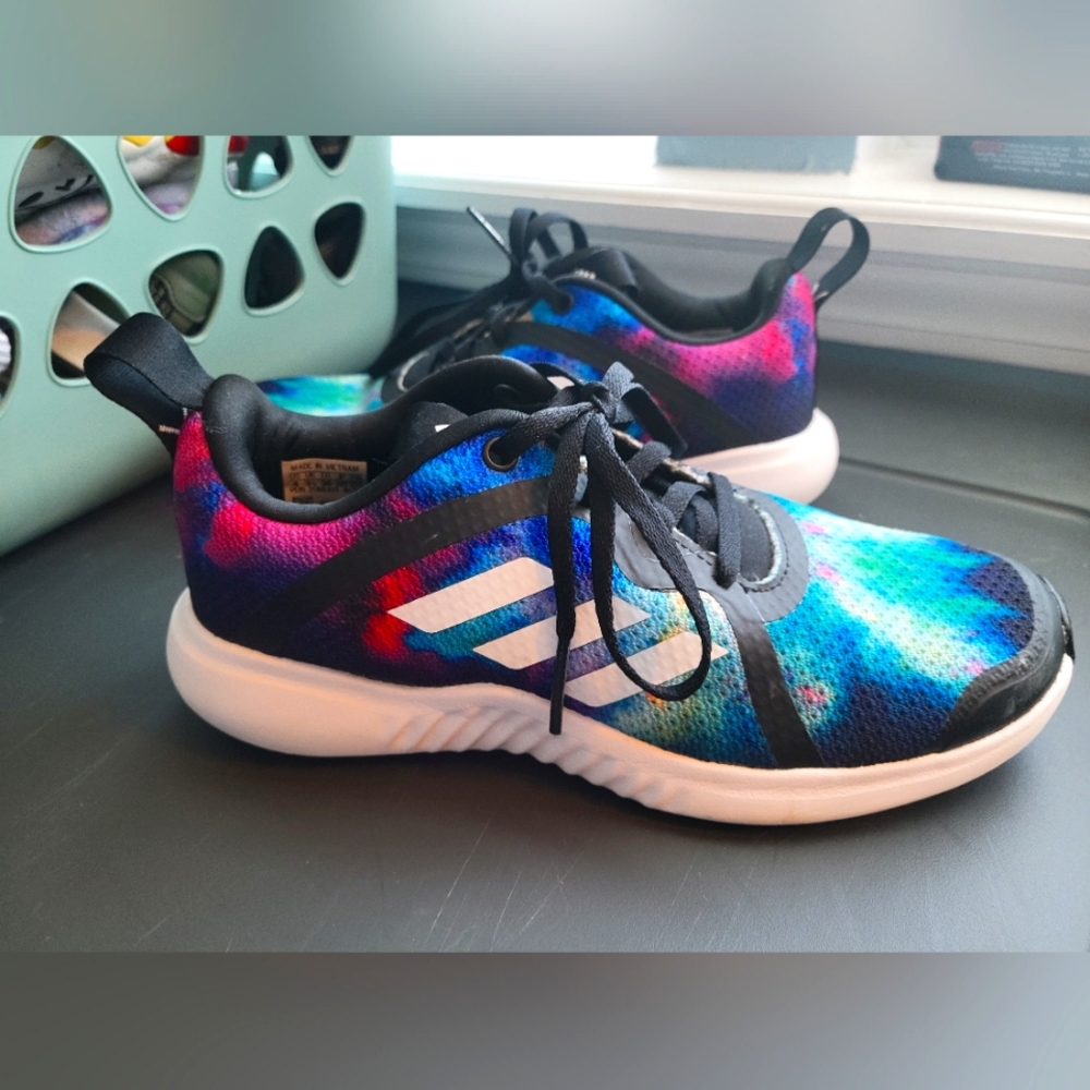 Girls galaxy Adidas sneakers